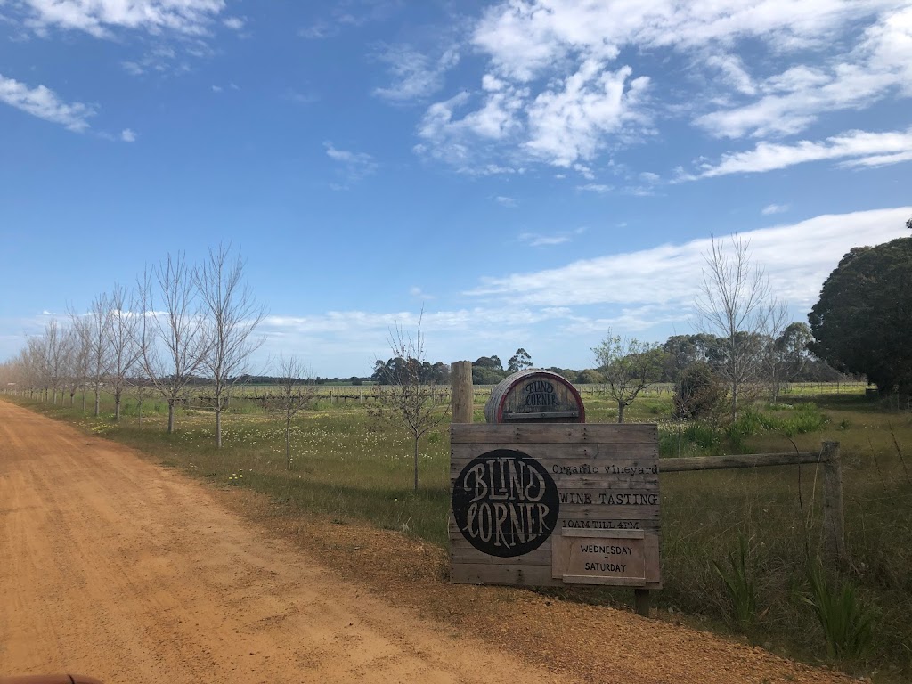 Blind Corner Organic Winery | food | 1105 Vasse-Yallingup Siding Rd, Quindalup WA 6281, Australia | 0897551974 OR +61 8 9755 1974