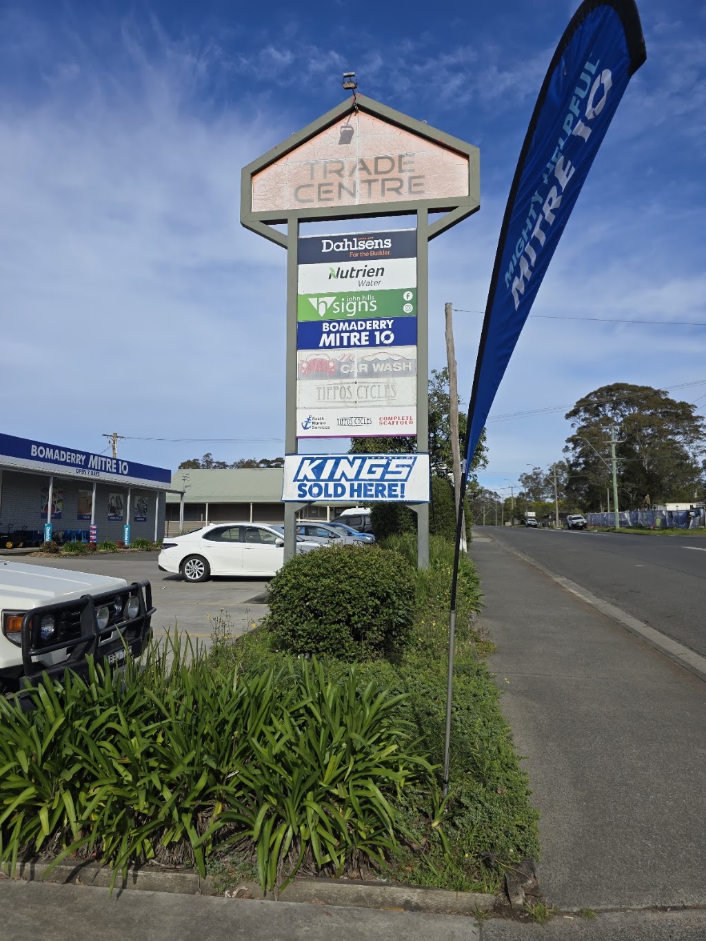 Bomaderry Mitre 10 | 54A Bolong Rd, Bomaderry NSW 2541, Australia | Phone: (02) 4421 7444