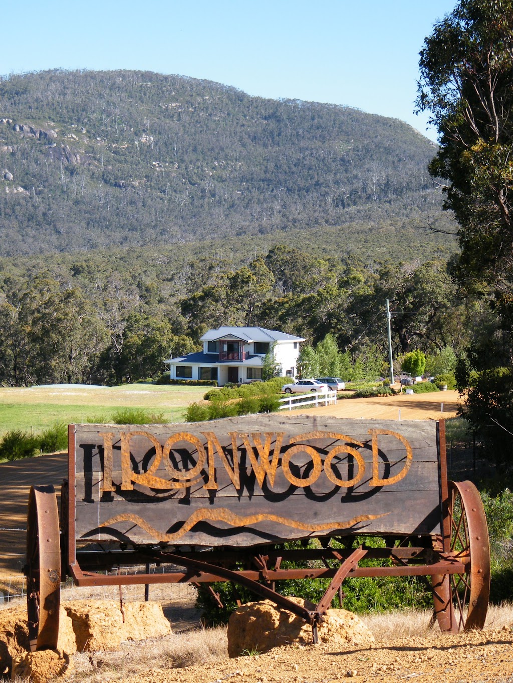 IRONWOOD Estate Wines | tourist attraction | 2191 Porongurup Rd, Porongurup WA 6324, Australia | 0898531126 OR +61 8 9853 1126