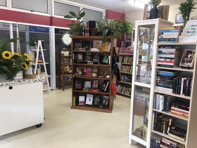 Bargara Book Boutique | book store | Shop 13a 1, 5 Bauer St, Bargara QLD 4670, Australia | 0447139540 OR +61 447 139 540