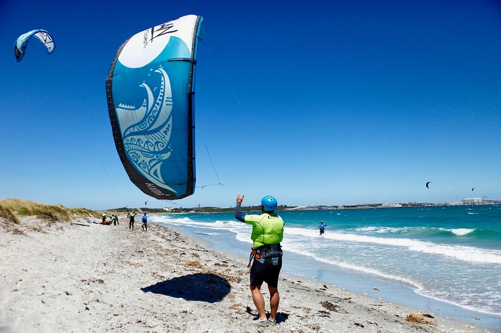 Kitesurfing Lessons Perth - ELEMENTAL - Perth Kiteboarding Schoo | Woodman Point View, Perth WA 6163, Australia | Phone: 0410 142 878
