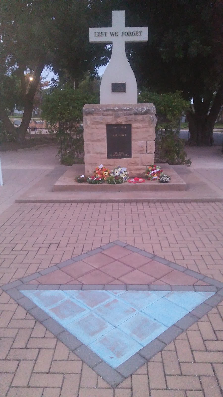 Soldiers Memorial Park | park | 25 Jemison St, Waikerie SA 5330, Australia