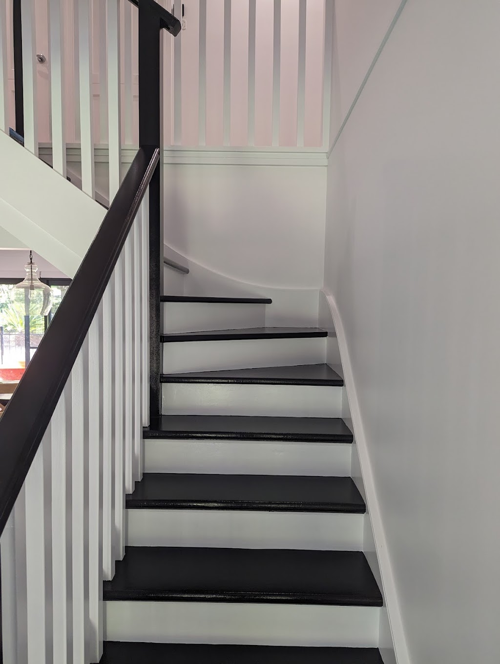 TG Painting & Decorating | Bay Rd, Toowoon Bay NSW 2261, Australia | Phone: 0411 965 895