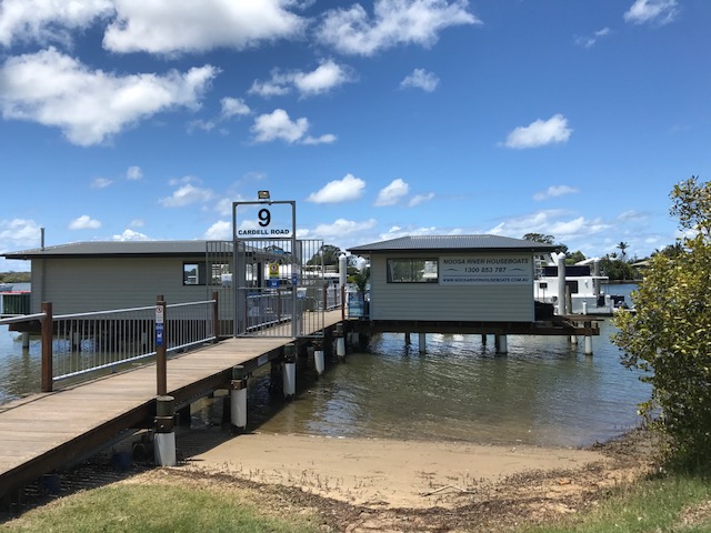 Noosa River Houseboats | 9 Cardell Road, Tewantin QLD 4565, Australia | Phone: 1300 853 787