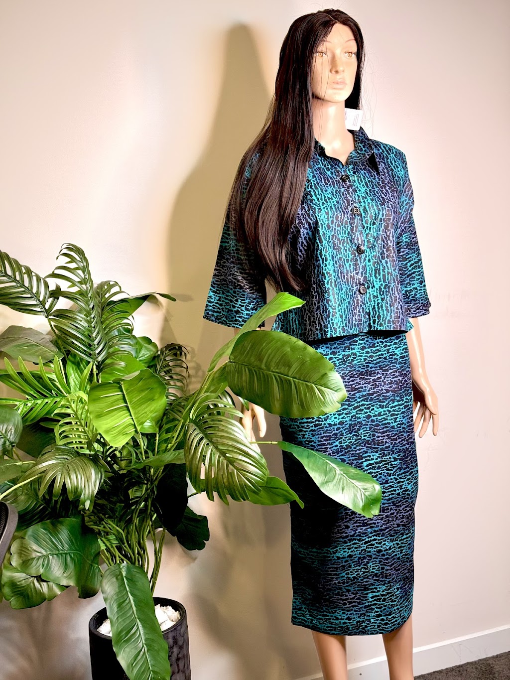 Glossytouchcouture | 18 Henwood Dr, Kingston TAS 7050, Australia | Phone: 0429 796 687