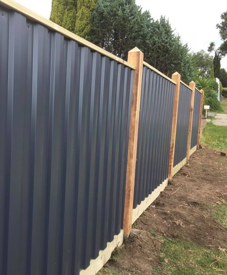 Rampart Fencing & Retaining Walls | 1010 Seven Mile Rd, Koo Wee Rup North VIC 3981, Australia | Phone: (03) 5997 7375