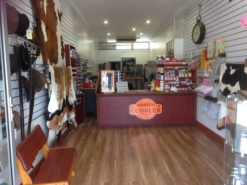 River Street Master Cobbler | 152 River St, Ballina NSW 2478, Australia | Phone: (02) 6681 3969