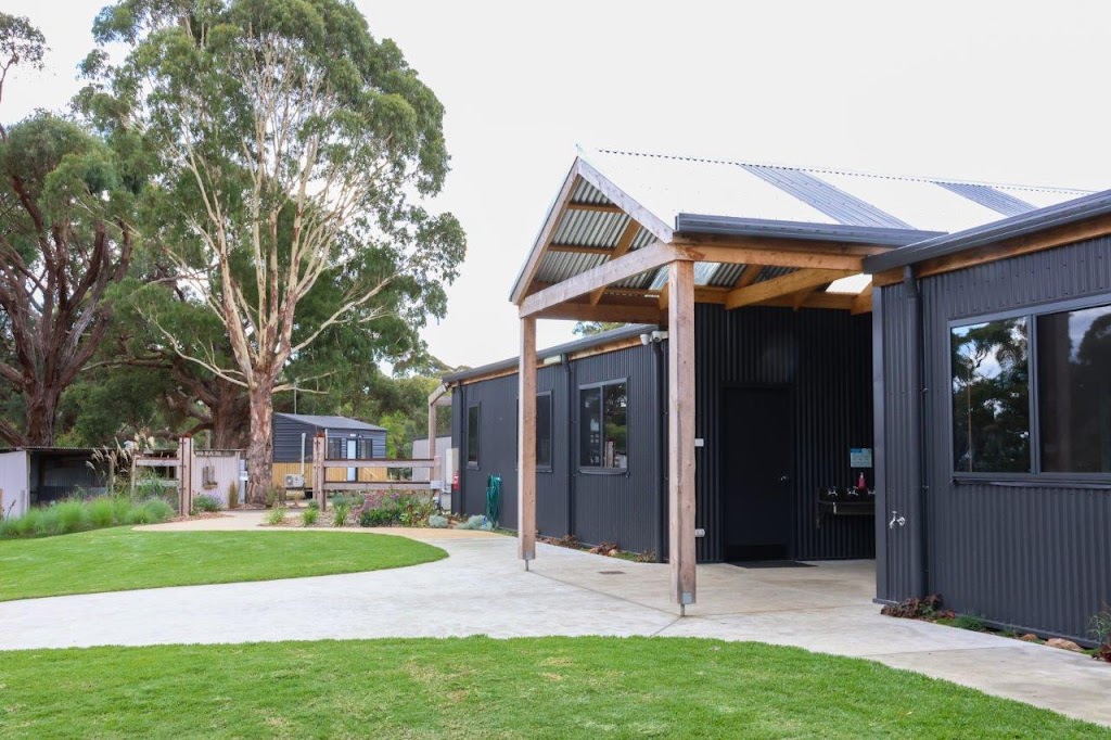 Log Cabin Camp Homestead | 240 Ascot-Creswick Rd, Creswick VIC 3363, Australia | Phone: (03) 5345 2756
