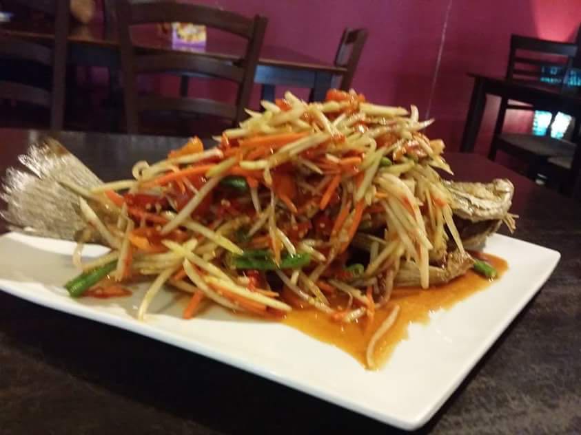 Thai Deelite Fairfield restaurant | 4/2 Dale St, Fairfield NSW 2165, Australia | Phone: (02) 9726 7773