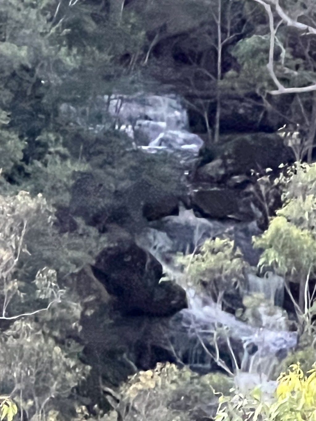 Eagle’s Gorge Waterfall | 195 Theresa View Rd, Theresa Park NSW 2570, Australia | Phone: 1300 011 300
