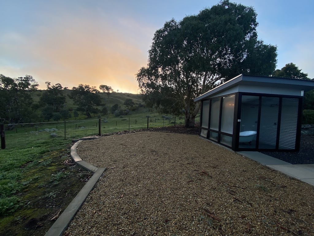 Brockenchack Wines Retreat Bed & Breakfast | 73 Mount McKenzie Rd, Mount McKenzie SA 5353, Australia | Phone: (07) 5458 7700