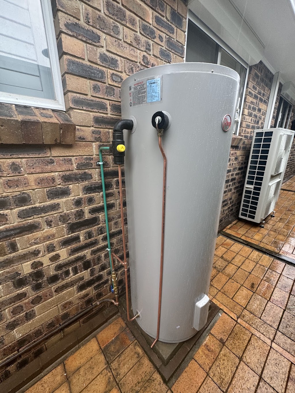 T Tech Plumbing Pty Ltd | 3 Hinchinbrook Dr, Hinchinbrook NSW 2168, Australia | Phone: 0450 848 991