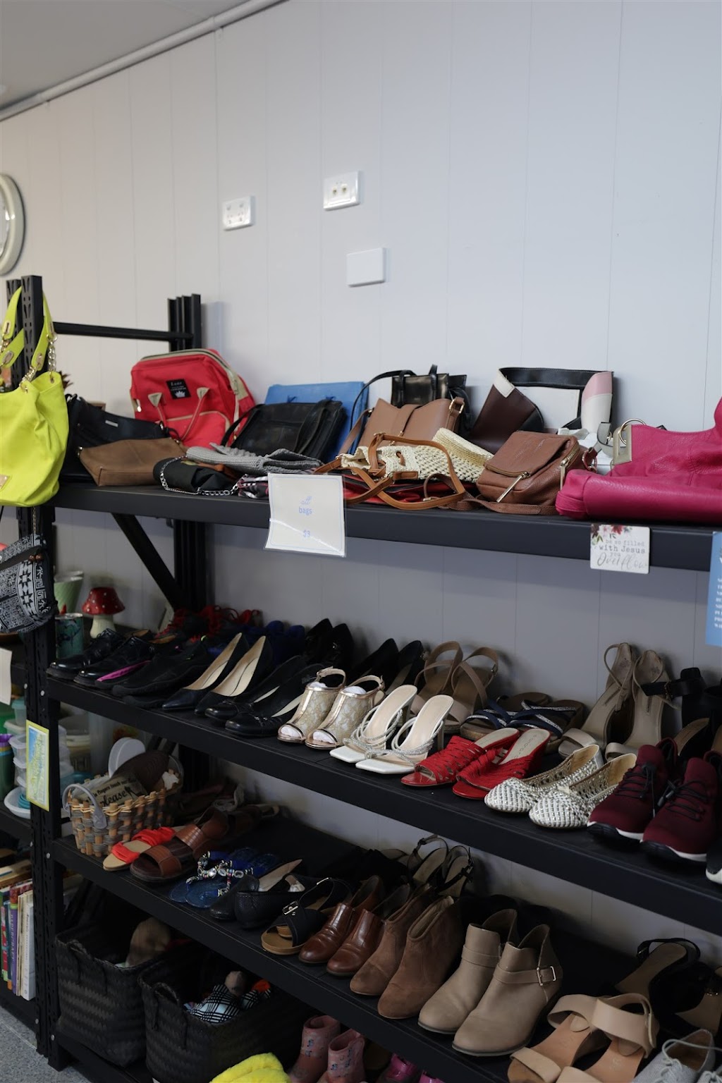 The Good Find | 1 Hillcrest Rd, Park Ridge QLD 4125, Australia | Phone: (07) 3462 1862