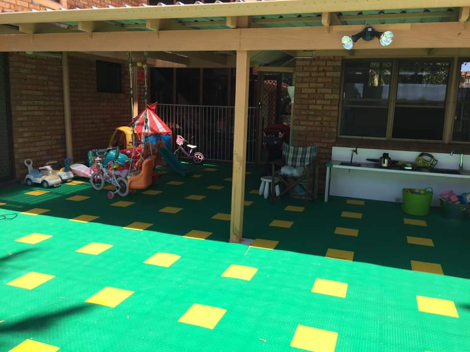 Yvonnes Family Day Care |  | 63 Malbon St, Eight Mile Plains QLD 4113, Australia | 0468360487 OR +61 468 360 487