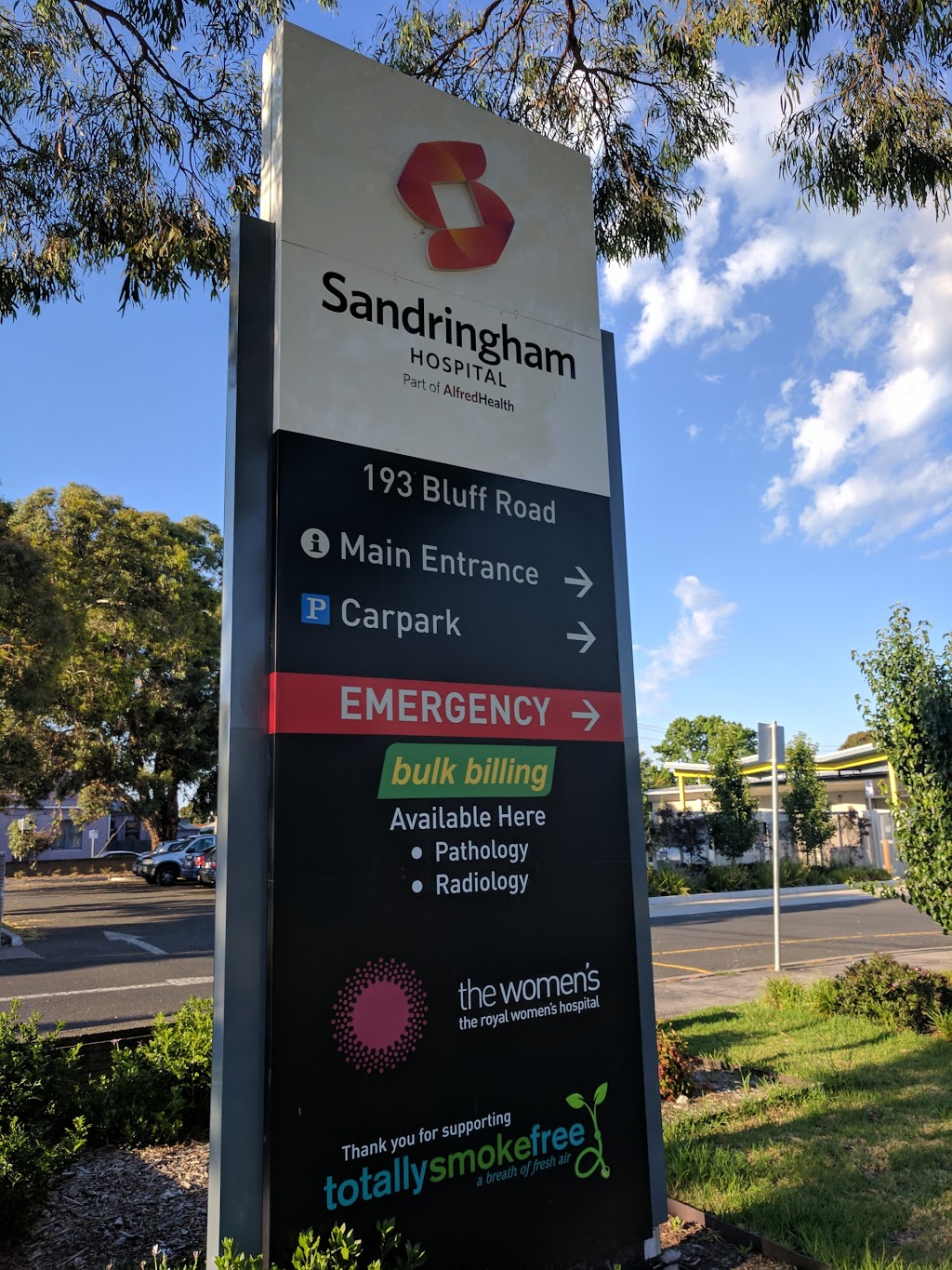 Sandringham Hospital | hospital | 193 Bluff Rd, Sandringham VIC 3191, Australia | 0390761000 OR +61 3 9076 1000