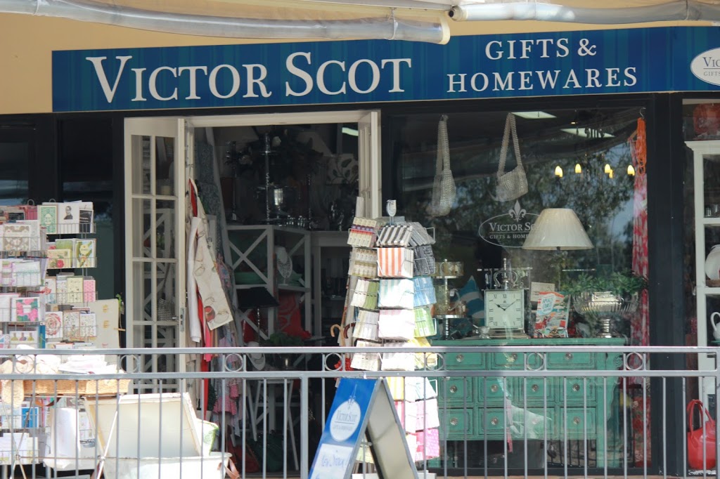 Victor Scot Graceville (399 Honour Ave) Opening Hours