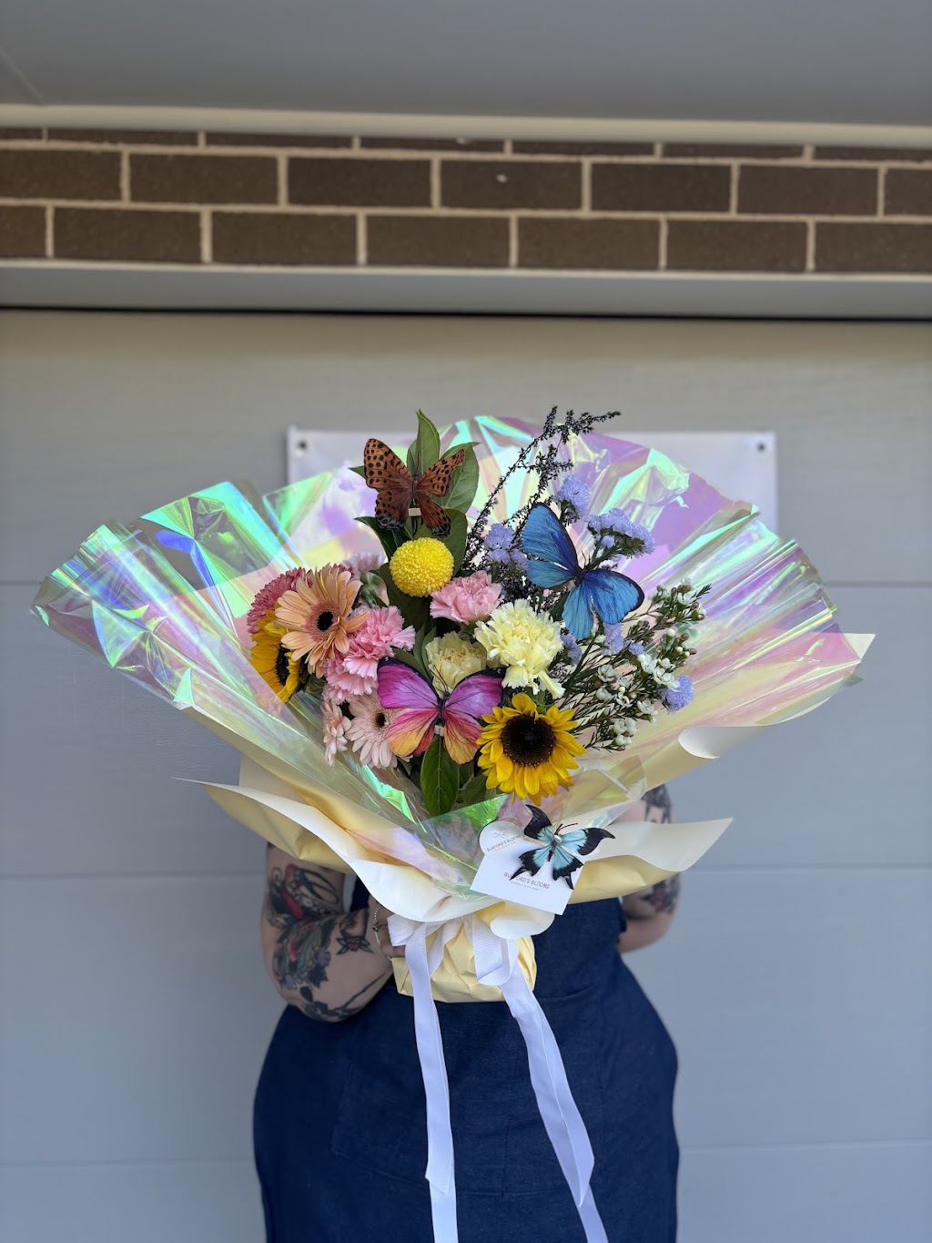 Burford’s Blooms | 16 Bethany Cct, Jordan Springs NSW 2747, Australia | Phone: 0429 278 863