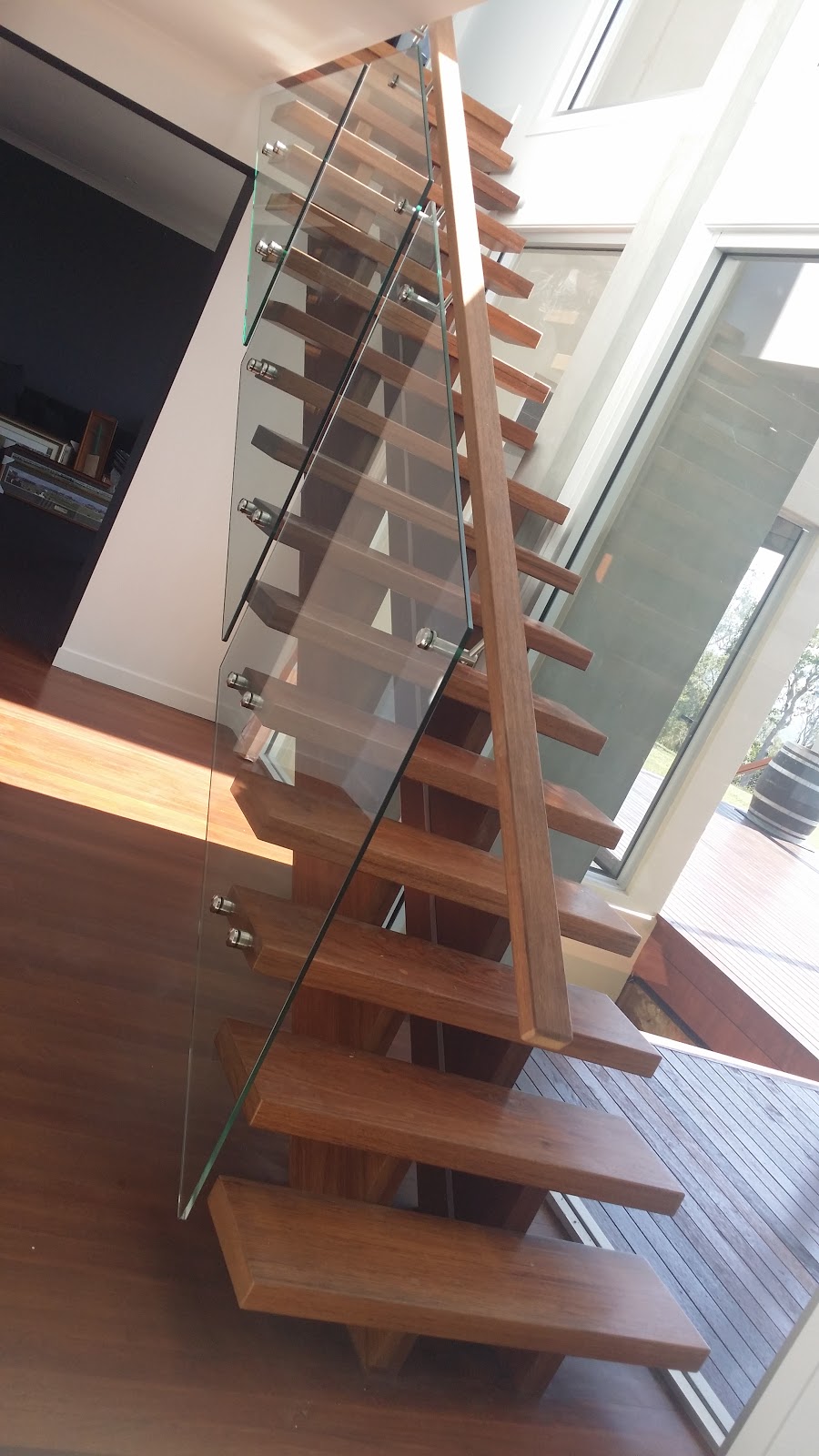 Toowoomba Stairs And Timberwork | general contractor | Unit 17/19 Thackeray St, Rockville QLD 4350, Australia | 0408458027 OR +61 408 458 027