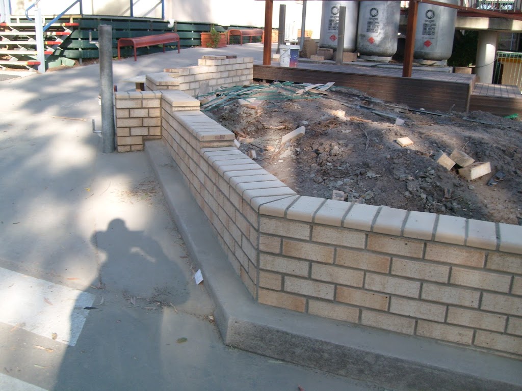 All Bricklaying and Block laying, Warren Barnes | general contractor | 3/21 Esplanade Headland, Kings Beach QLD 4551, Australia | 0408711364 OR +61 408 711 364