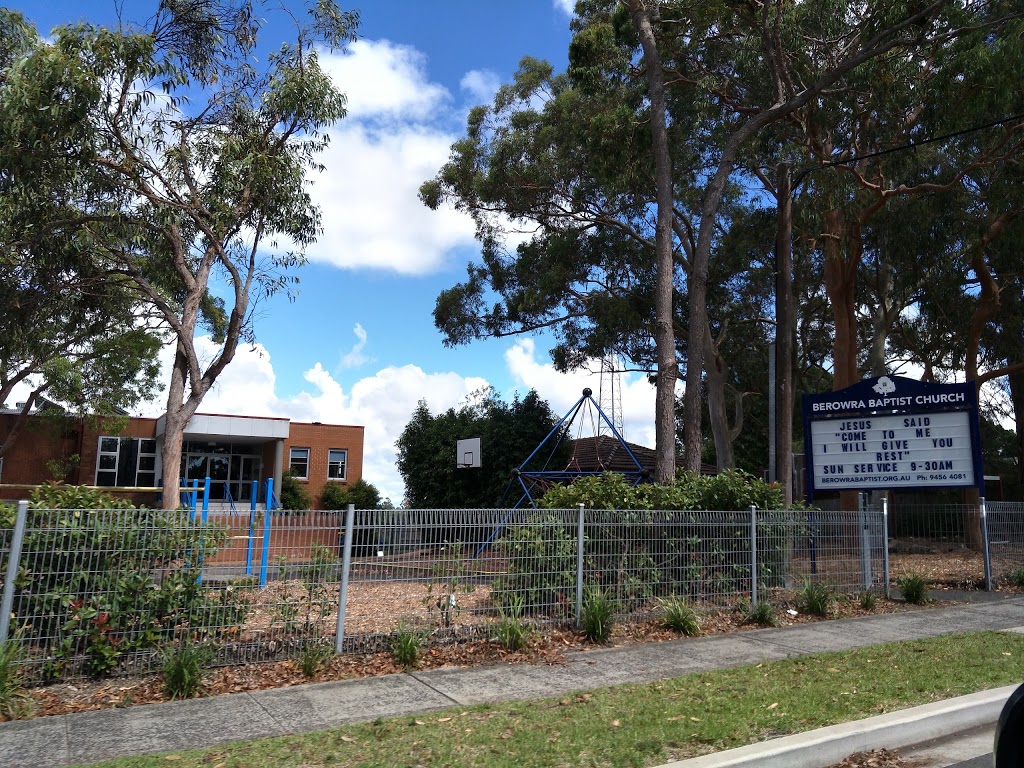 Berowra Christian School | school | Crn Berowra Waters Road and, King St, Berowra NSW 2081, Australia | 0294562444 OR +61 2 9456 2444