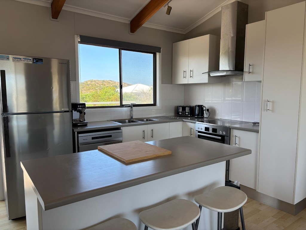 Dune View Robe | 11 Williams Ave, Robe SA 5276, Australia | Phone: 0400 869 388