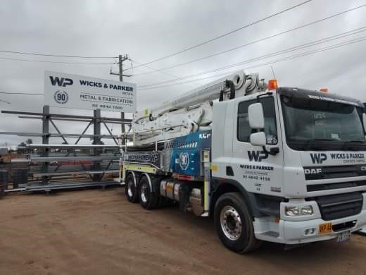 Wicks and Parker - Cranes | point of interest | 111 Jubilee St, Townsend NSW 2463, Australia | 0266439555 OR +61 2 6643 9555