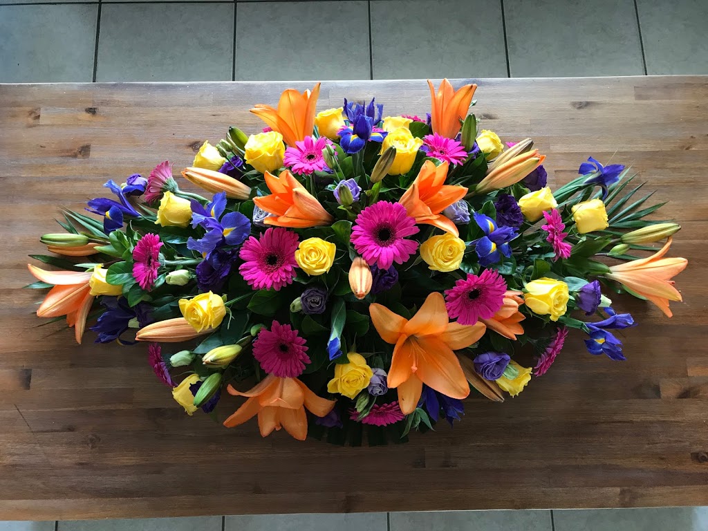 Forest Flowers | Shop 4a/85 Joseph Banks Ave, Forest Lake QLD 4078, Australia | Phone: (07) 3372 9933