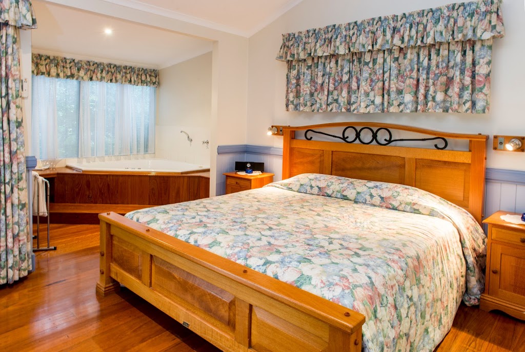 Clouds of Montville Eco Resort and Spa | 166 Balmoral Rd, Montville QLD 4560, Australia | Phone: (07) 5442 9174