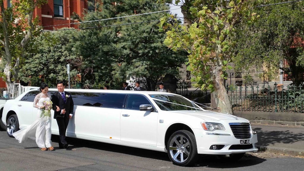 Amazing Limousines | 31 Berringa Rd, Ringwood North VIC 3134, Australia | Phone: (03) 9876 1538