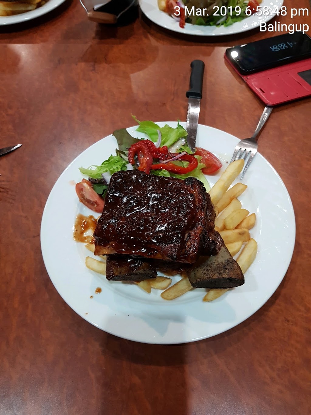 balingup rib and steak house | 2 Blackwood River Dr, Balingup WA 6253, Australia | Phone: (08) 9760 2115