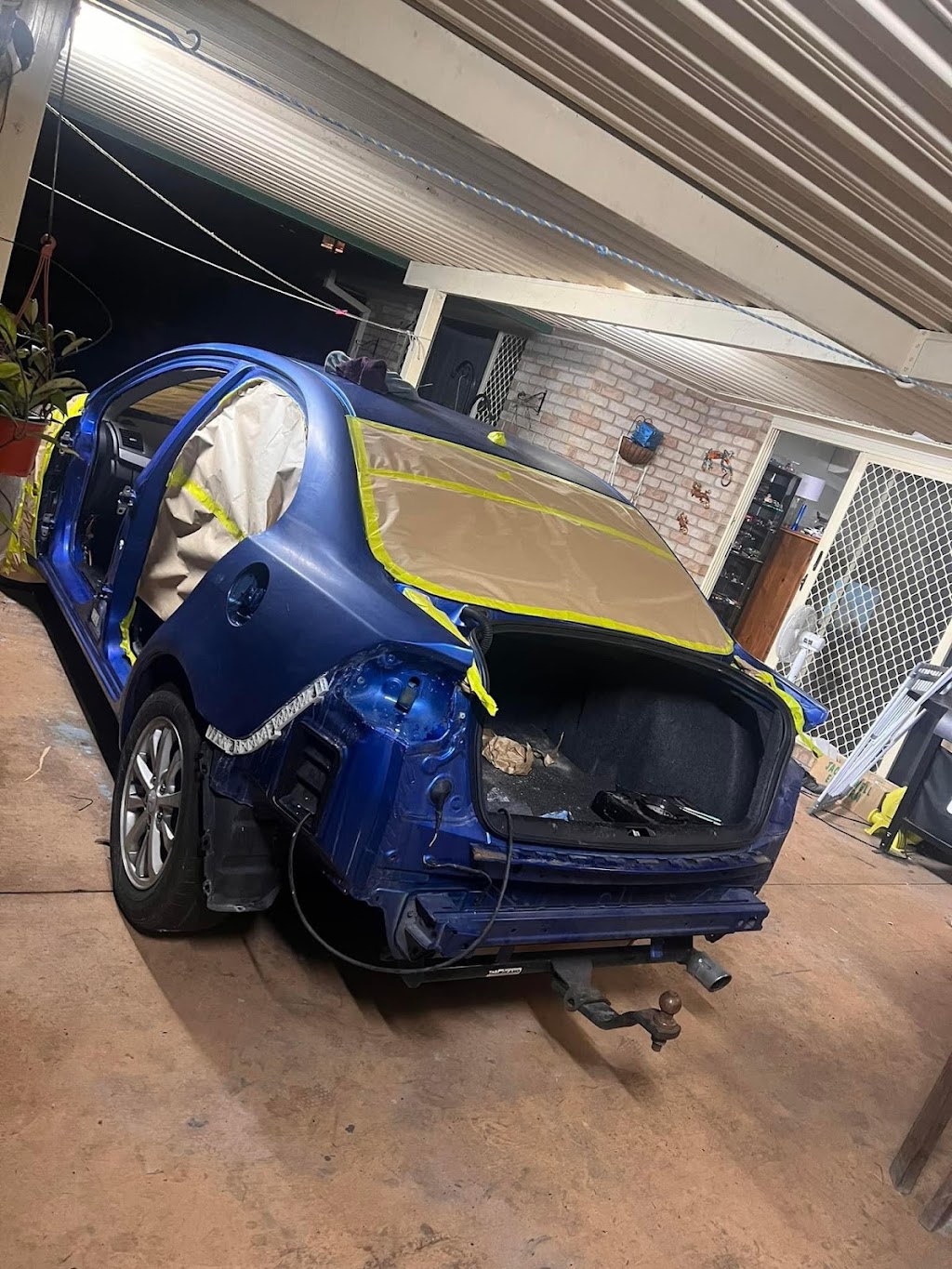 Blow It Up | Inflatable Spray Booth Hire | 30 Sandy Creek Ave, Camira QLD 4300, Australia | Phone: 1800 953 633