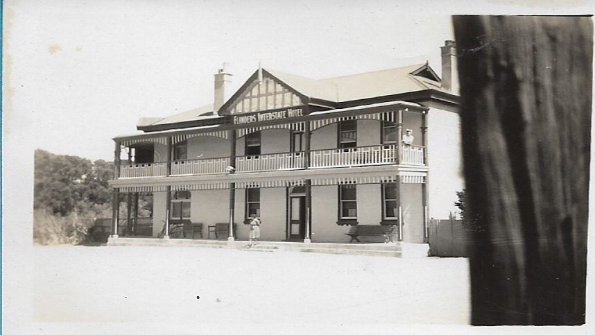 Flinders Island Interstate Hotel | 6 Patrick St, Whitemark TAS 7255, Australia | Phone: (03) 6359 2114
