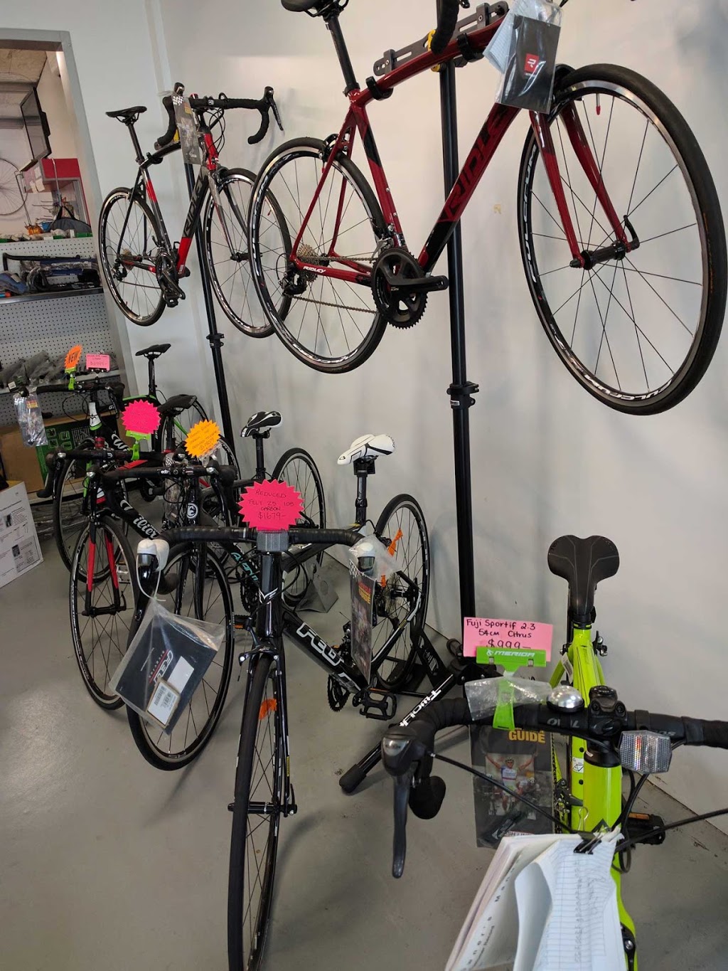 Wilcox Bike Shop | bicycle store | 265 Alice St, Maryborough QLD 4650, Australia | 0741213566 OR +61 7 4121 3566