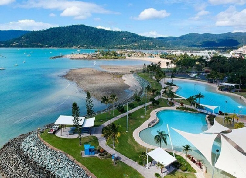 Bella Vista on Nara | 22 Nara Ave, Airlie Beach QLD 4802, Australia | Phone: 0466 573 617