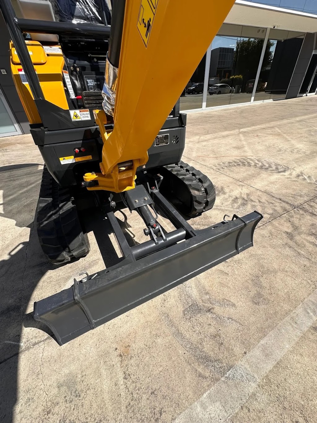 DigHead Hire Group | 1 Sartori Rd, Franklinford VIC 3461, Australia | Phone: 0494 123 364