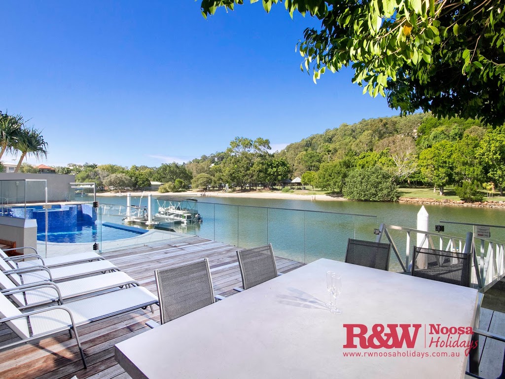 31 Witta - RW Noosa Holidays | 31 Witta Cir, Noosa Heads QLD 4567, Australia | Phone: (07) 5448 0966