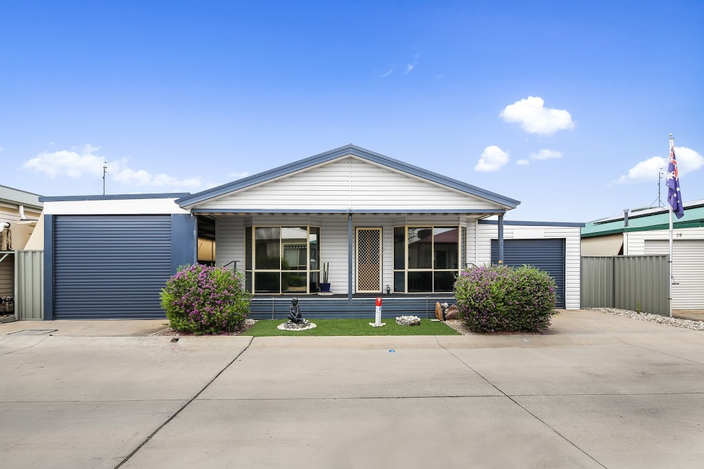 Independent Property Sales | 18 Hollara Dr, Moama NSW 2731, Australia | Phone: 0438 800 038