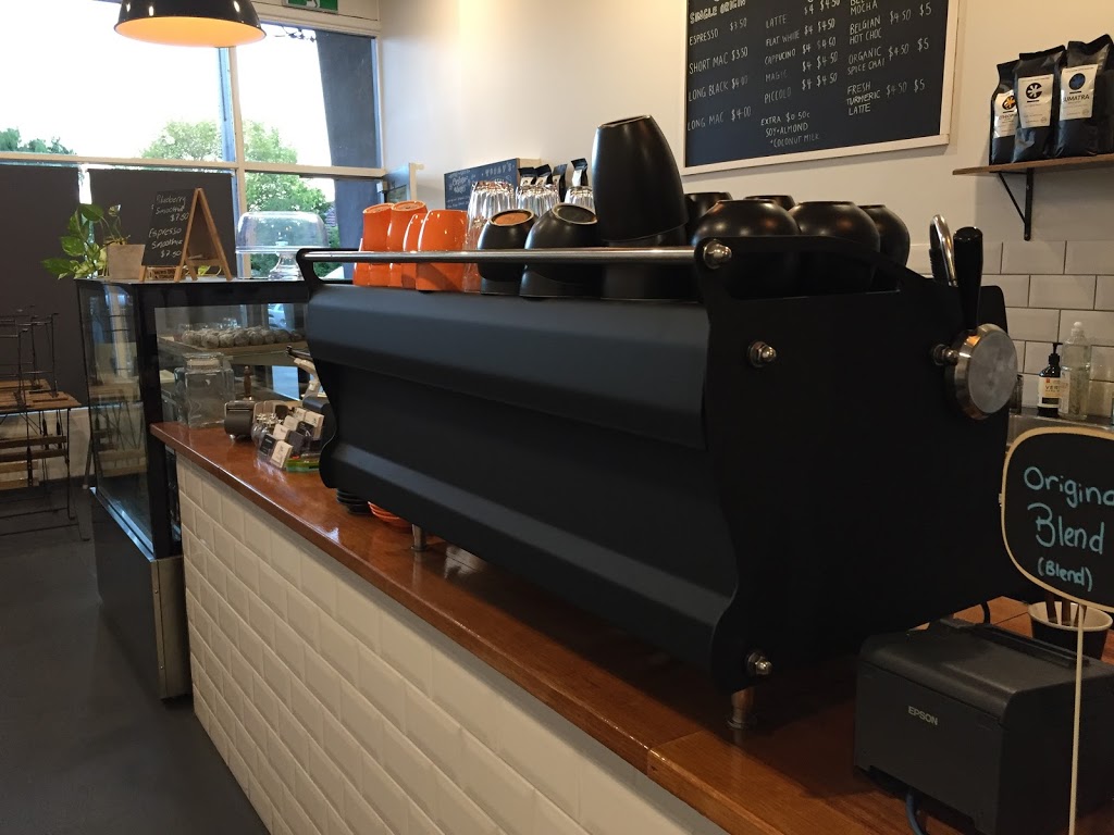 Little Gecko Coffee Roasters | cafe | 113 Blackshaws Rd, Newport VIC 3015, Australia