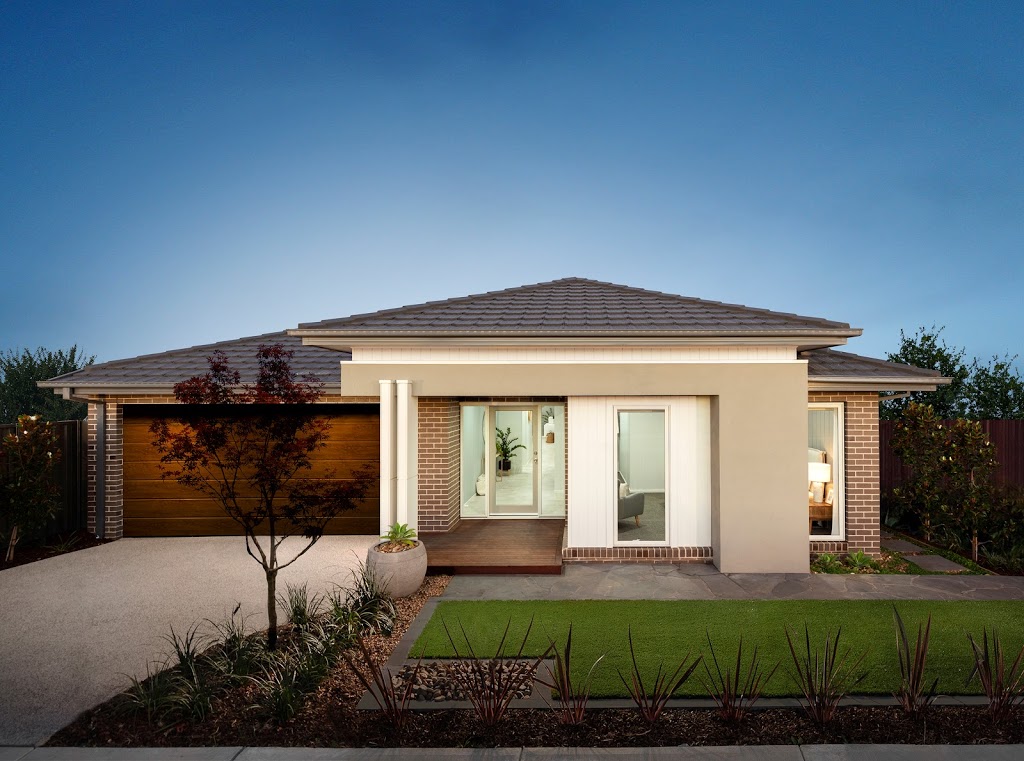 Burbank Homes - Edgebrook Estate, Clyde | 97 Adriatic Cct, Clyde VIC 3978, Australia | Phone: 13 28 72