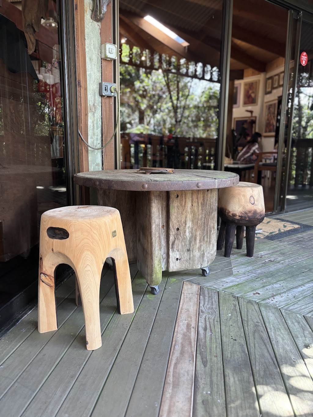 Alberts On Lyrebird | 369 Lyrebird Ridge Rd, Springbrook QLD 4213, Australia | Phone: (07) 5533 4059