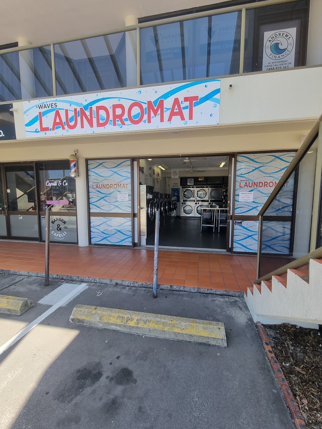 Waves Laundromat Miami | Ste 4/2098 Gold Coast Hwy, Miami QLD 4220, Australia | Phone: 0400 881 734