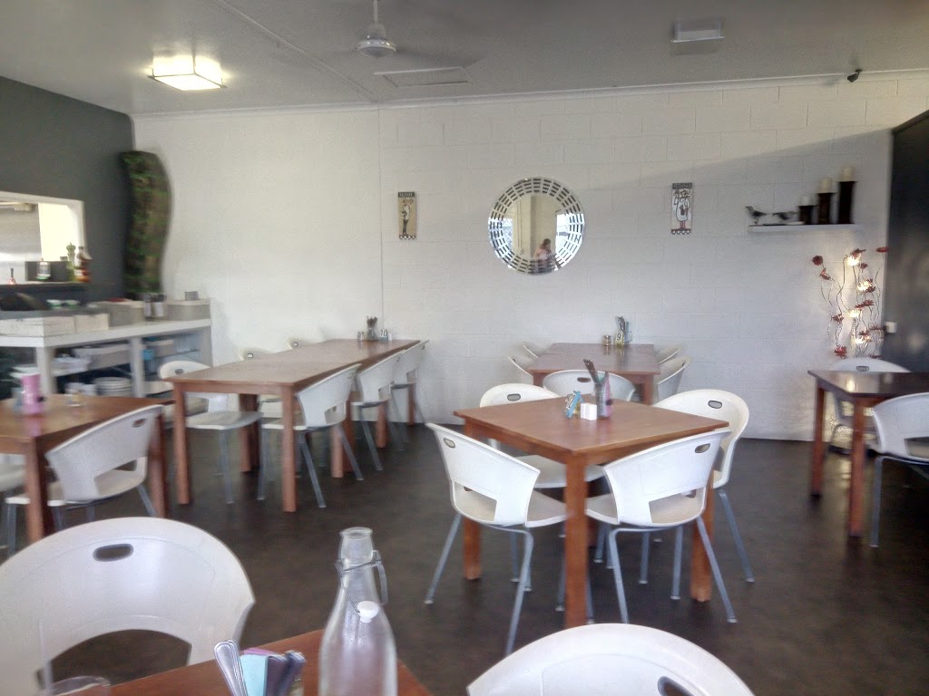 Fusion Cafe and Coffee Shop | cafe | 63 Queen St, Ayr QLD 4807, Australia | 0747832221 OR +61 7 4783 2221