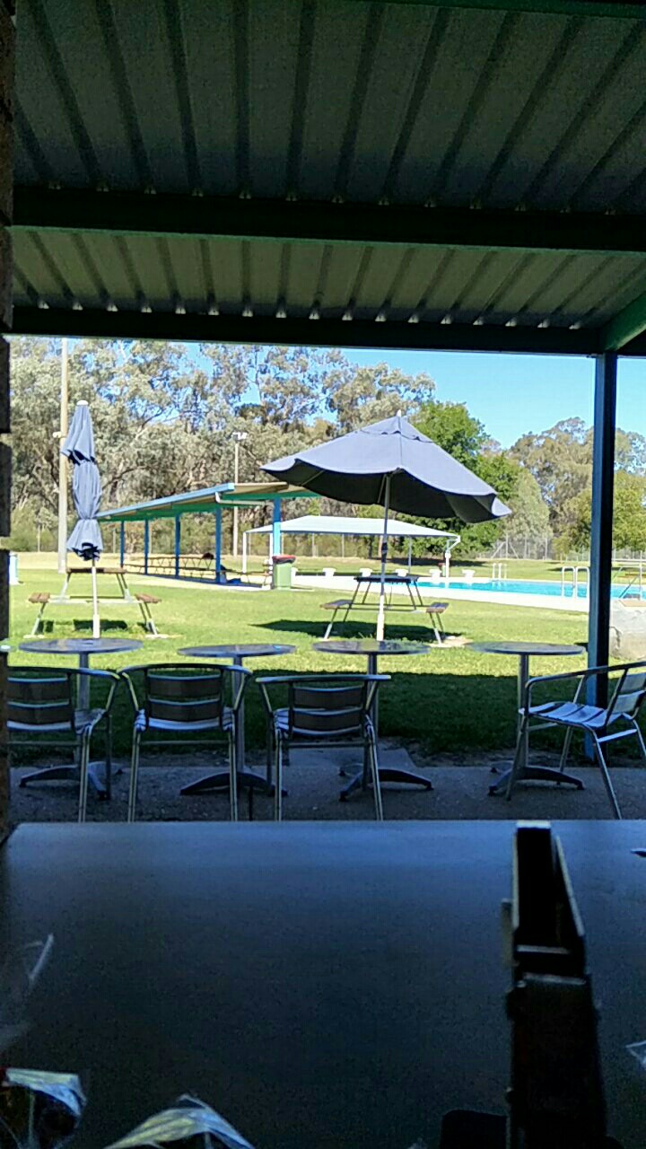 Culcairn Public Swimming Pool |  | 18 Federal St, Culcairn NSW 2660, Australia | 0260298455 OR +61 2 6029 8455