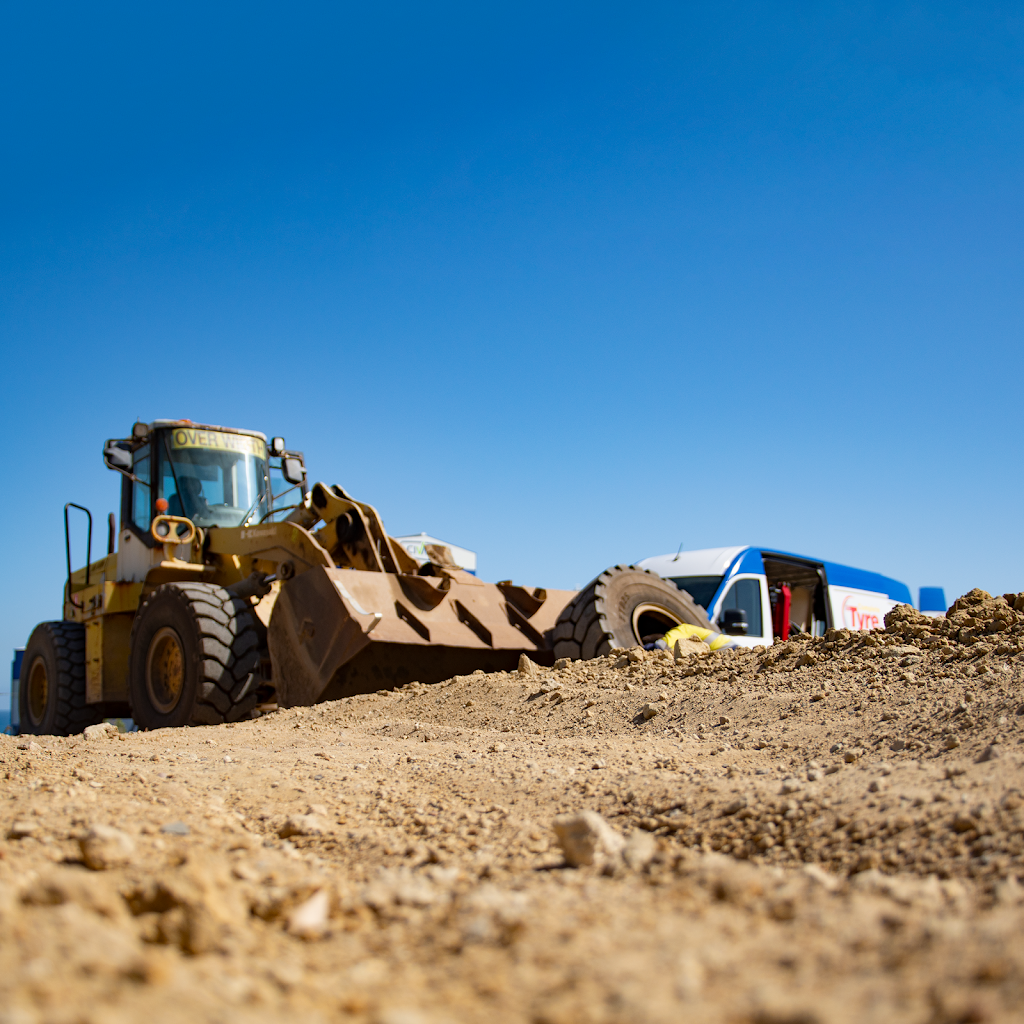Complete Tyre Solutions Kalgoorlie | 2 Stockyard Way, Broadwood WA 6430, Australia | Phone: 1300 509 575