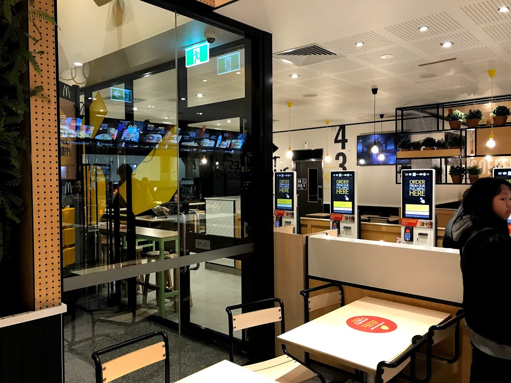 McDonalds Applecross II | cafe | 844-846 Canning Hwy, Applecross WA 6153, Australia | 0863810172 OR +61 8 6381 0172