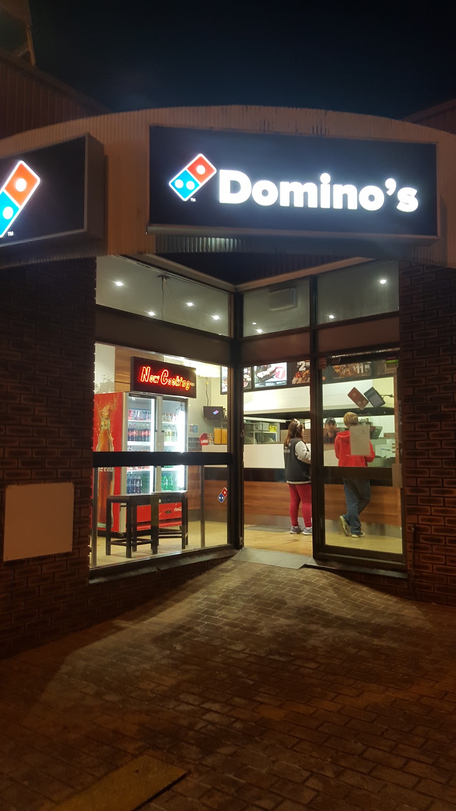 Dominos Pizza Ulladulla | meal takeaway | shop 3/128 Princes Hwy, Ulladulla NSW 2539, Australia | 0244547220 OR +61 2 4454 7220