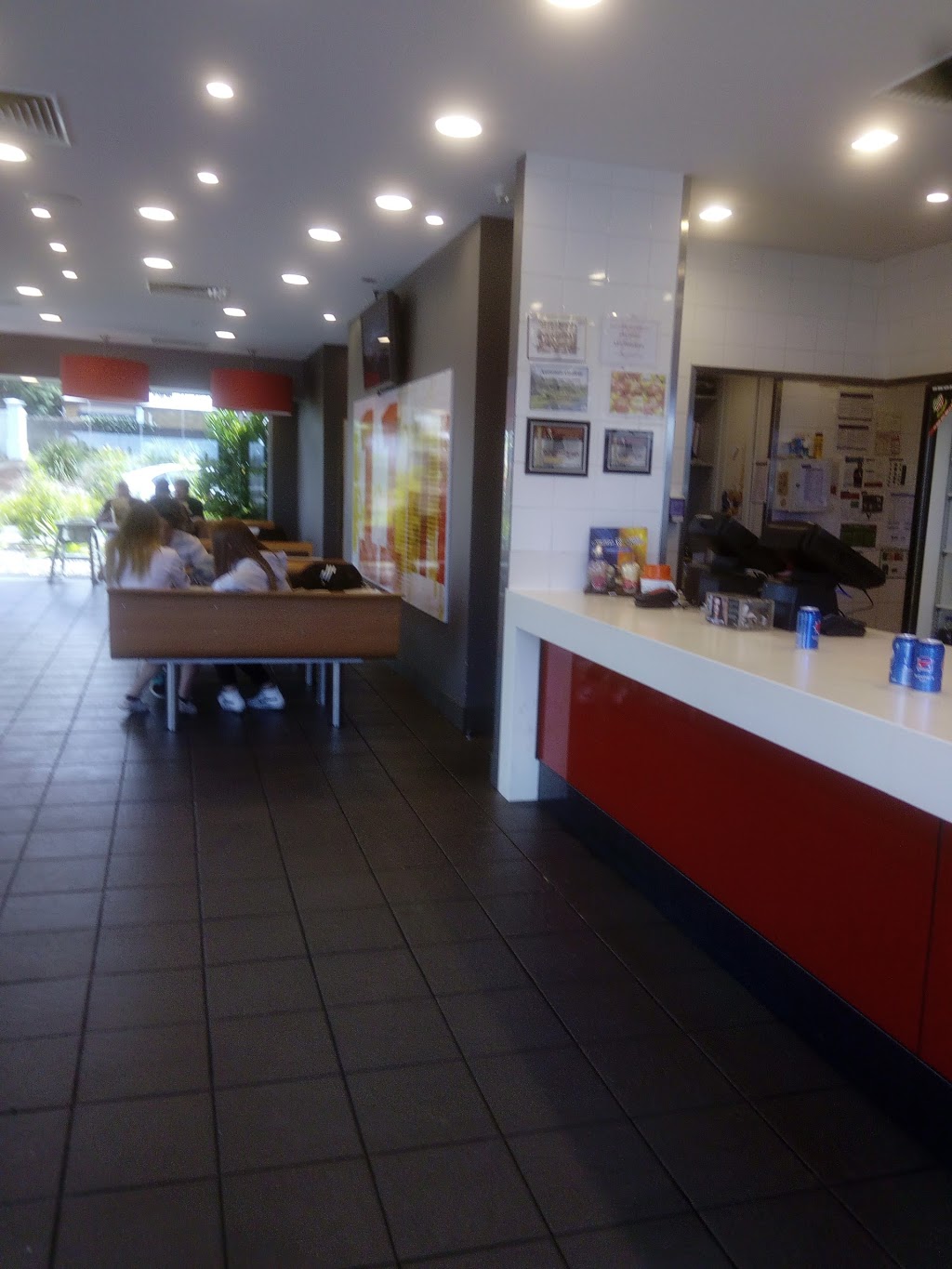 KFC Ocean Grove | meal takeaway | 142 Shell Rd, Ocean Grove VIC 3226, Australia | 0352553761 OR +61 3 5255 3761