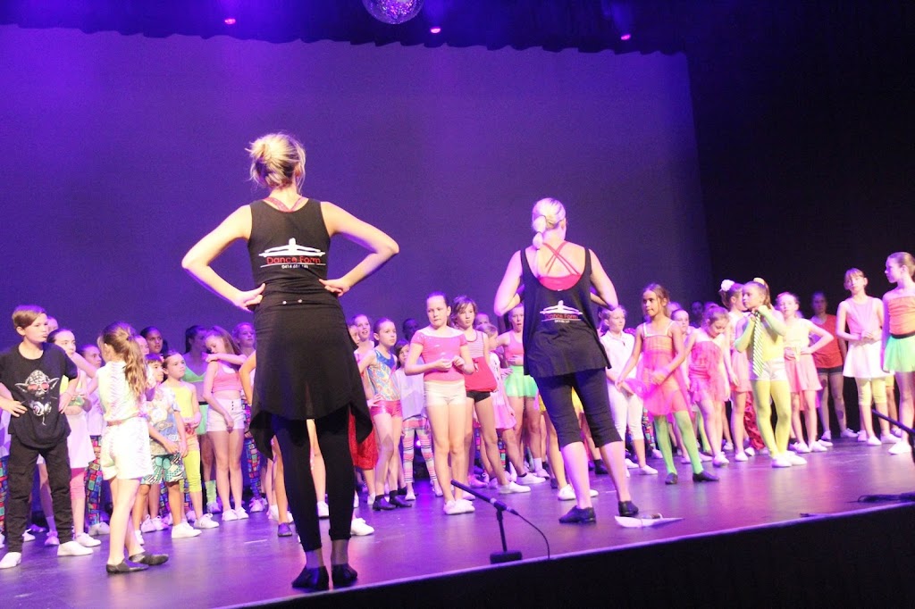 Dance Form Professional Studio | 13 Kauri St, Cooroy QLD 4563, Australia | Phone: 0478 101 985