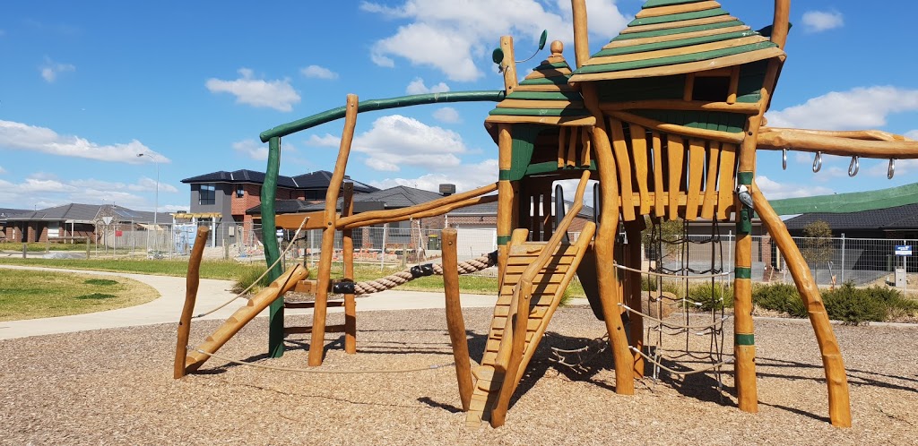 Patton St Childrens Playground | park | 2W Patton St, Doreen VIC 3754, Australia