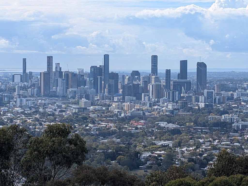 Brisbane Mountain Tours | Unit 1/1863 Mount Nebo Rd, Mount Nebo QLD 4520, Australia | Phone: 0487 986 877